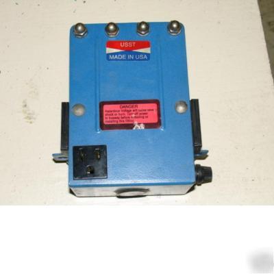 Us safety trolley corp 30AMP110V PP3-30-3P-1F1R tri-bar
