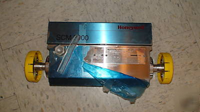Honeywell smart coriolis mass flow meter SCM3000:B5