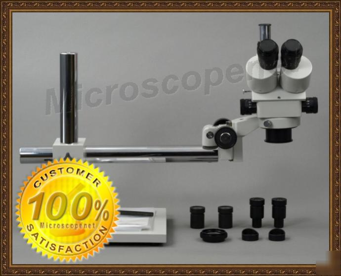 Boom stand stereo microscope with cold ring fiber light