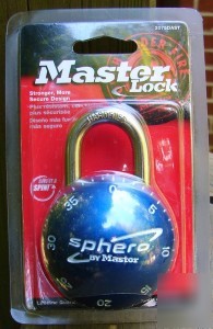 Master lock sphero combination padlock blue 2075