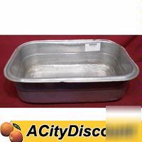 Commercial kitchen sifter breading station pan w/ lid