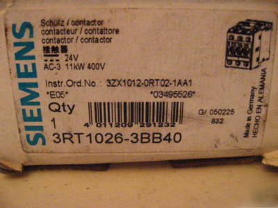 New siemens contactor 3RT1026-3BB40 in box