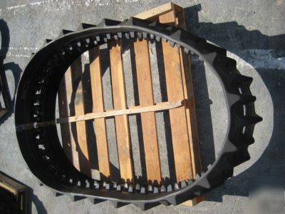 Used rubber track for nissan, commander, hydromac