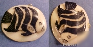 Wounaan indian tagua fish pendant jewelry-panama #23593