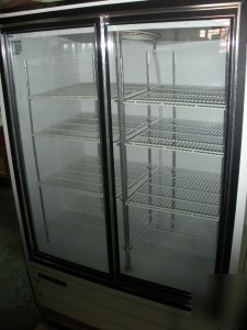 Master-built sliding glass door refrigerators smb-430