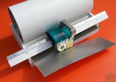 Coil dispenser for vinyl siding brake aluminum work