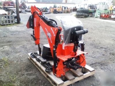 New woods BH70X-1 backhoe attachment with 18