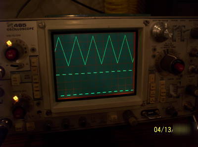 Tektronix model 465 oscilloscope, working 