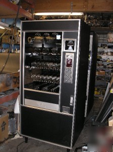 Ap 5000 snack vending machine -smaller footprint -nice 