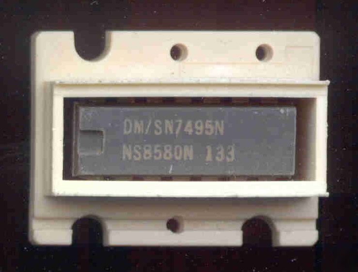 Unknown dm/SN7495N 4-bit shift register ic