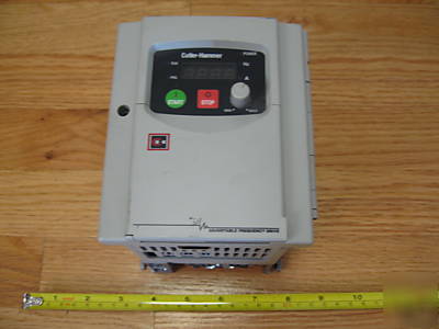 New cutler-hammer frequency drive 2HP AF91AGO C002D 