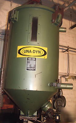 Una-dyn plastic drying hopper 150LB