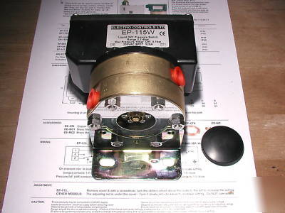 Adjustable differential pressure switch [oil/air/water