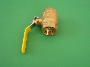 1 Â¼ ball valve, female / female ends for lunch trucks