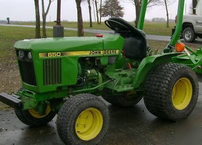 Mid 80's 650 4X4 tractor turf tires diesel 16 hp