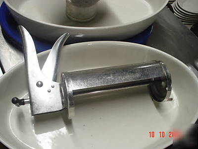 Food dispenser gun - all utencils kitchen tools inside