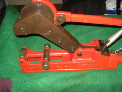 Pvc pipe cutter machine(hit-150) plumbers must-have 
