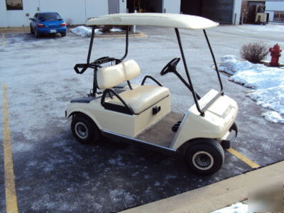 2003 club car golf cart, slightly used