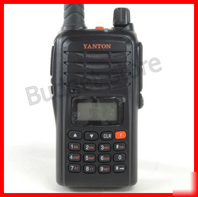 A2IJ vhf handheld 136-174MHZ 5W 2-way radio & headsets