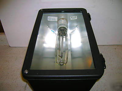 New 400 watt high pressure soduim floodlight with lamp