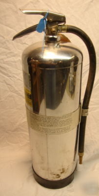 Amerex model 240 2.5GAL H2O type 2A fire extinguisher 