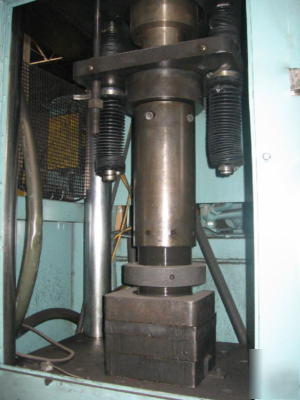 Hydramet hc-100 120 ton powder metal press