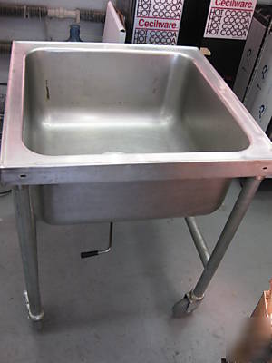 Soak sink stainless steel with casters and lever waste 