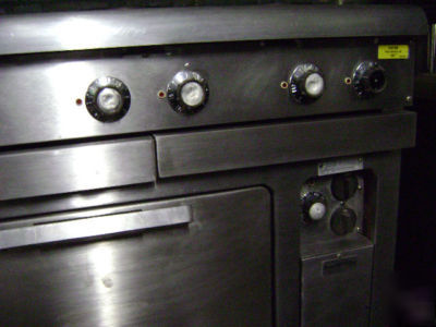 Hobart cr-43 6 burner electric range liquidation
