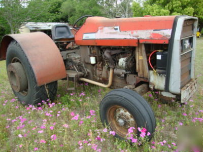 Massey-ferguson antique implement tractor, model 255