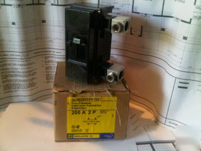 Square d 120V shunt trip QOM2200VH 1021 circuit breaker
