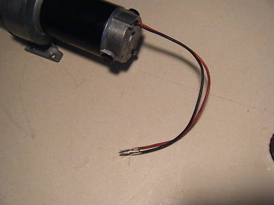 12V dc motor with gear reduction pulley 12 amp 1/10 hp