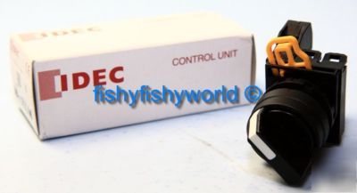 Idec selector switch spring return button yw series