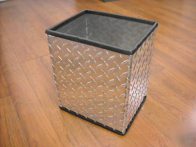 Diamon plate aluminum trash can or parts box 11X9X12