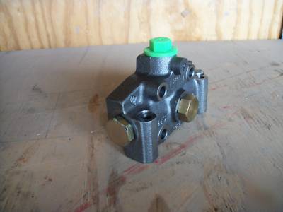Hydrocontrol/flodraulics D4 valve inlet section