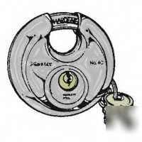Master lock 2-3/4-inch round padlock with shielded shac