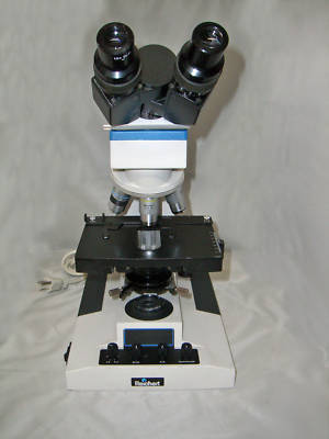 Microstar microscope w/ light model 410