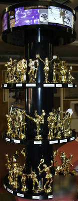 Rotating display case carousel trophy figure store