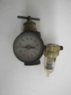 Bridgeport air comp regulator with lubricator or filter