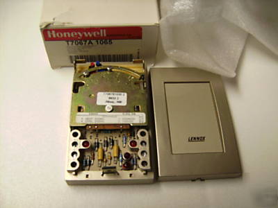 Honeywell T7067B 1030 solid state transmitter lennox