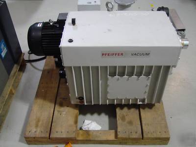 Pfeiffer pac-400 industrial vacuum pump great condition