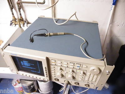 Used tektronix tds 540 with probe