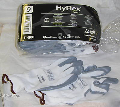 12 pairs of ansell protective hyflex foam gloves sz 9