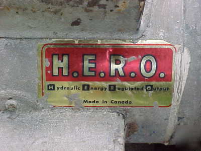 Hero 300S airless paint sprayer w/ hose & spray gun