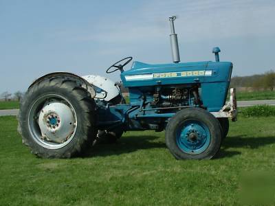 1972 ford 3000 tractor.