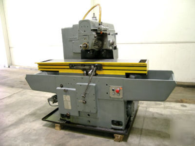 Cincinnati series 107-122.5 powermatic horizontal mill