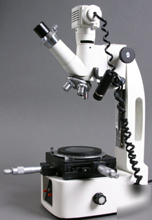 Clearance 20X-30X-50X toolmaker measuring microscope
