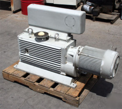 Leybold E250 rotary piston single stage vacuum pump