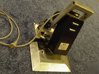 N-c carpet beveler machine used