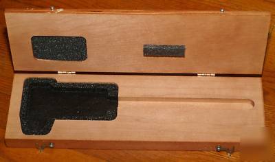 Starrett 8' digital caliper wooden box. nice.