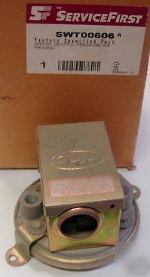 Service first air proving control pressure switch 